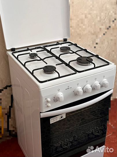 Газовая печка с духовкой