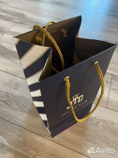 Продам брендовые пакеты