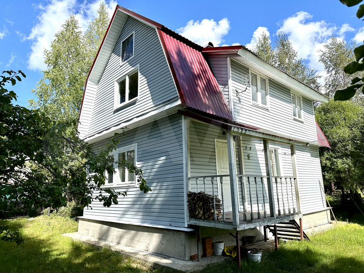 Дом 83,8 м² на участке 12 сот.