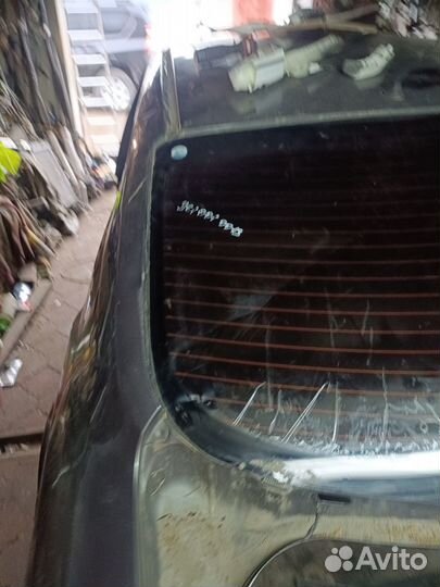 Заднее стекло Renault Megane 2