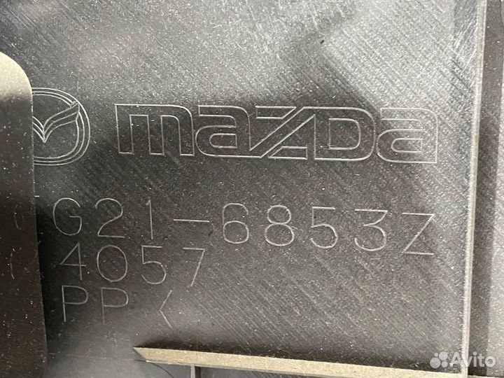Обшивка боковой двери задняя правая Mazda Cx-7 ER