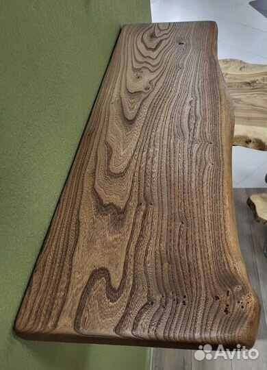 Полка из массива дерева