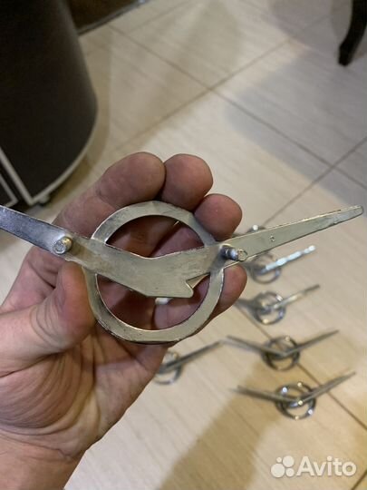 Эмблема УАЗ