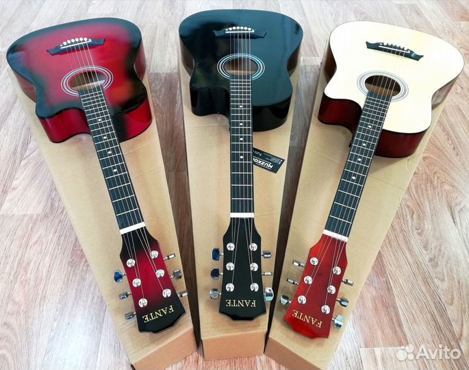 Гитара с чехлом