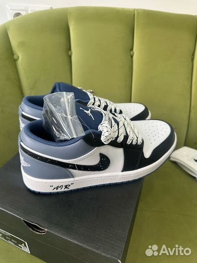 Кроссовки Nike