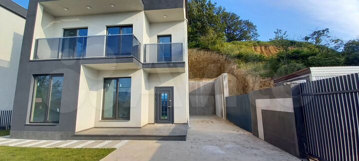 Коттедж 190 м² на участке 5 сот.