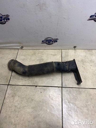 Патрубок воздушного фильтра Volkswagen Polo седан