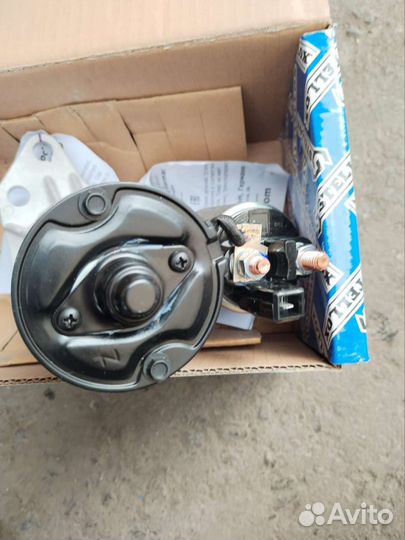 Стартер golf 4 1.4