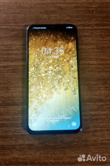 Samsung Galaxy A40, 4/64 ГБ