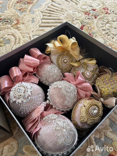 Елочные игрушки