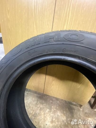 Kumho Power Grip KC11 215/60 R17 104