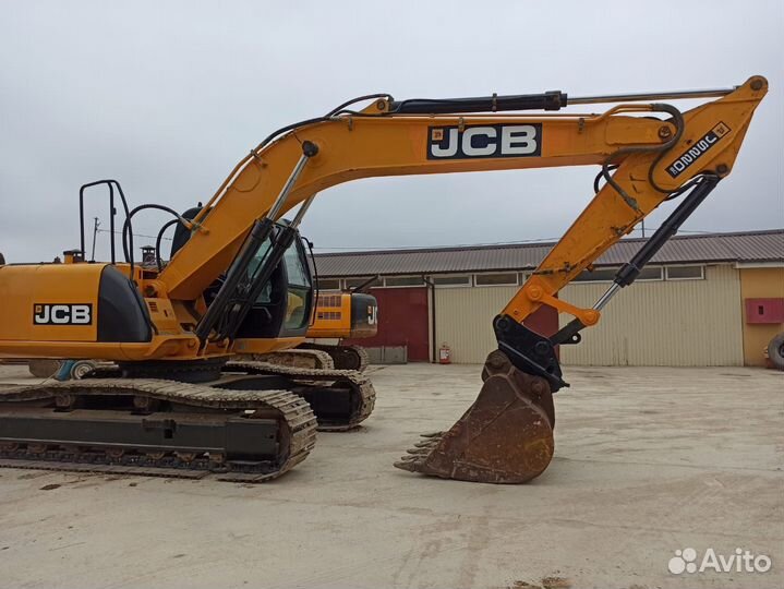 Гусеничный экскаватор JCB JS 220 LC, 2008