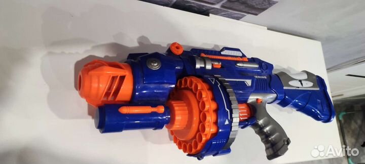 Бластер (автомат)