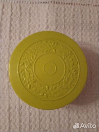 Шкатулка СССР карболит листья дуба и желуди