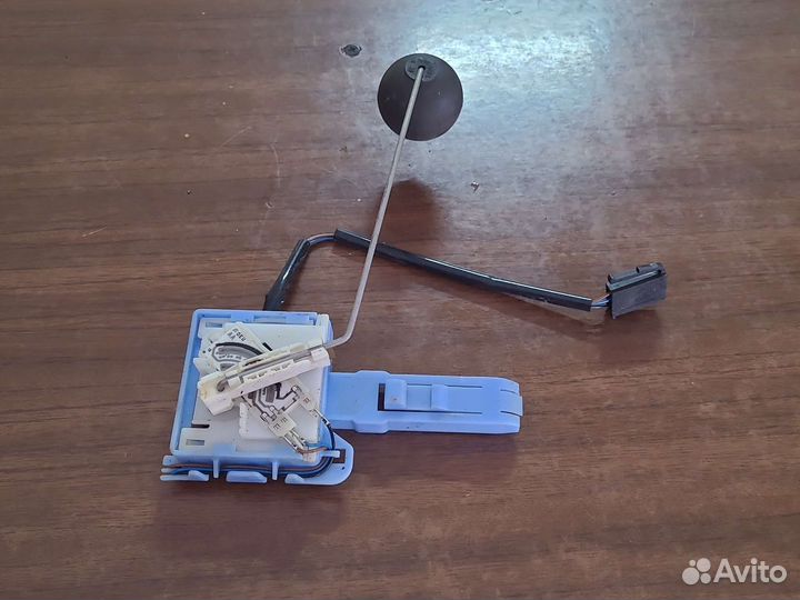 Датчик уровня топлива на VW Touareg NF