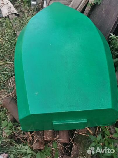 Лодка деревянная 