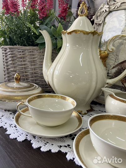 Чайные пары и молочник Johann Haviland