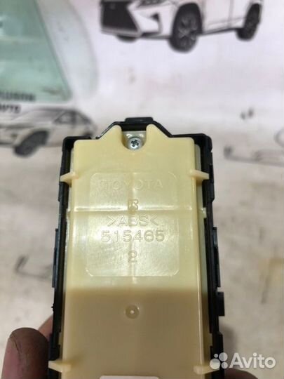 Кнопка стеклоподъемника передняя левая Lexus Rx