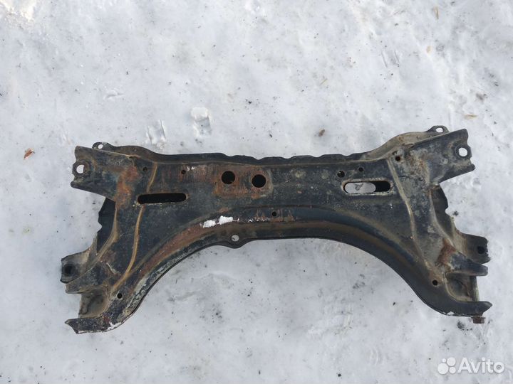 Подрамник хонда фит GD-1 c 2001г