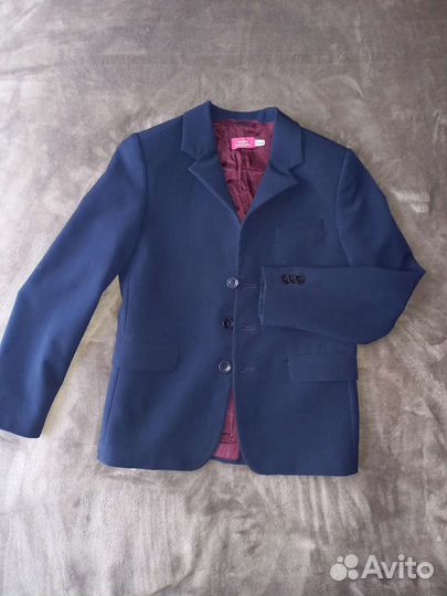 Костюм тройка для мальчика р.140