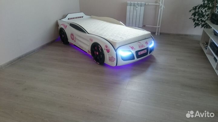 Детская кровать машина с подсветкой Romack