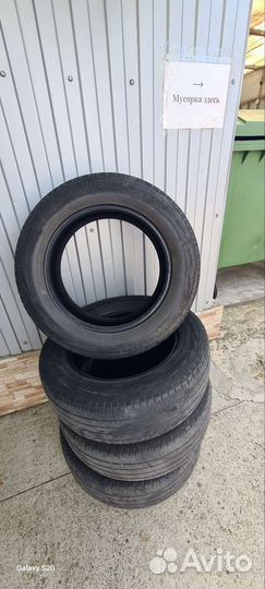 Yokohama Advan Sport V102 225/65 R17