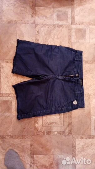 Три пары шорт
