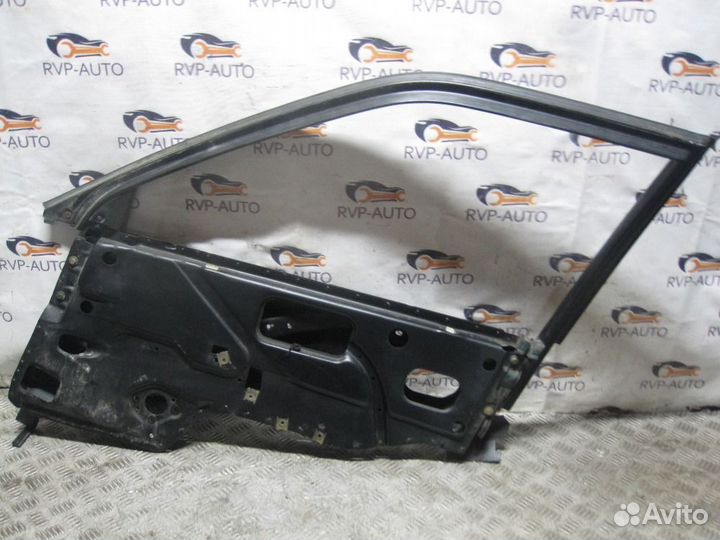 Рамка двери передняя правая Audi 80 B3 1986-1991