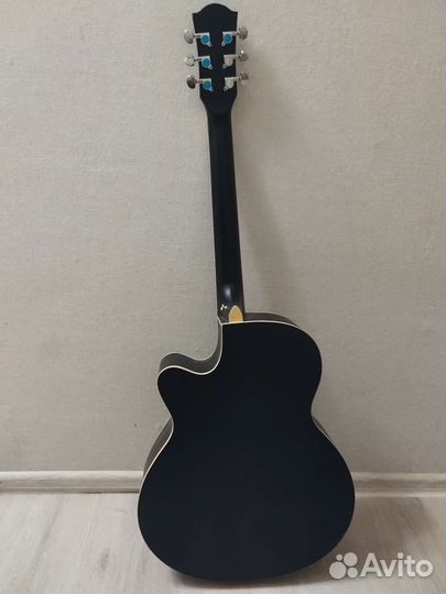 Акустическая гитара бу