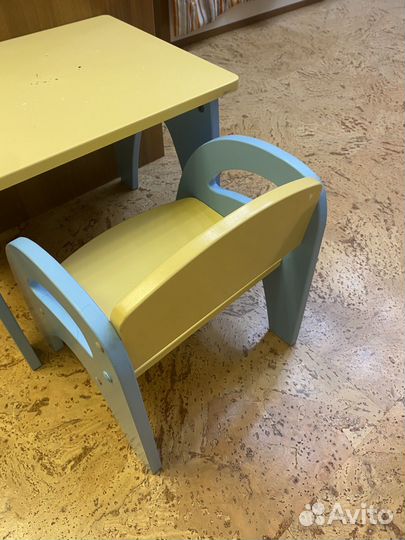 Комплект детской мебели стол и стул