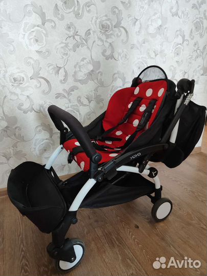 Коляска прогулочная yoya