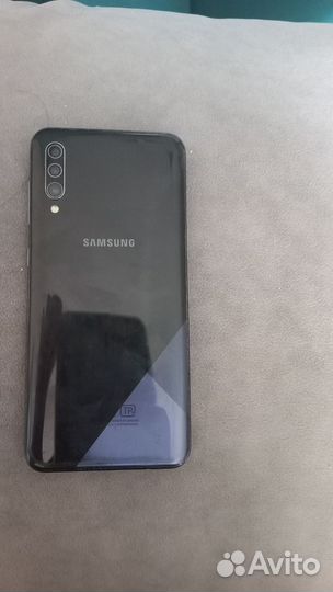 Samsung Galaxy A50, 6/128 ГБ