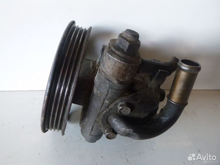 Насос гидроусилителя Mazda 323 (BG) 1989-1994