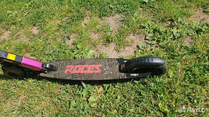 Самокат Roces