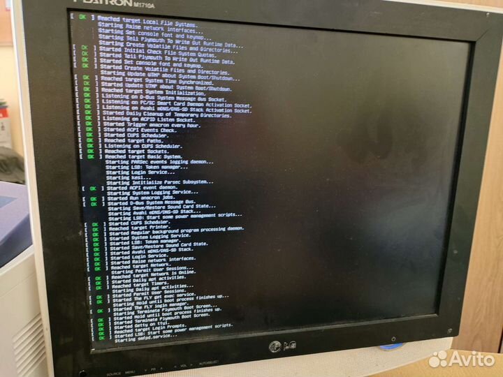 Монитор LG flatron М1710а