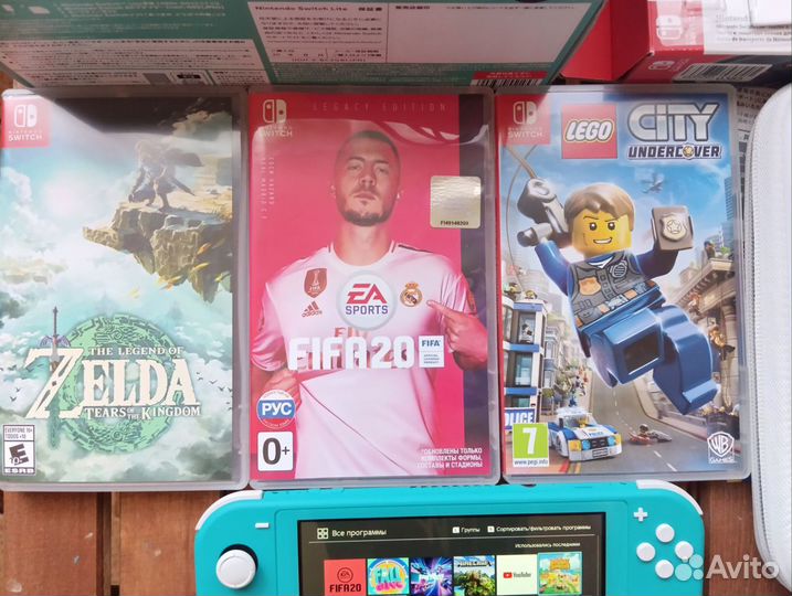 Nintendo switch lite в отличном состоянии