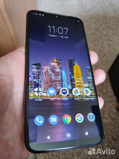 Motorola Moto G8 Plus, 4/64 ГБ