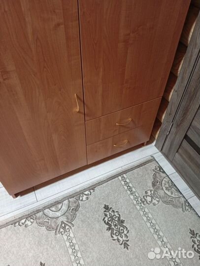 Шкаф для одежды бу