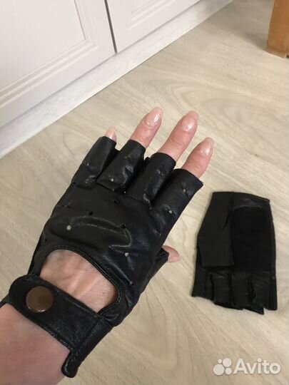 Перчатки женские кожаные