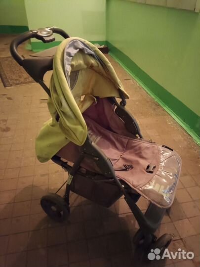 Прогулочная коляска бу, очень лёгкая, летняя