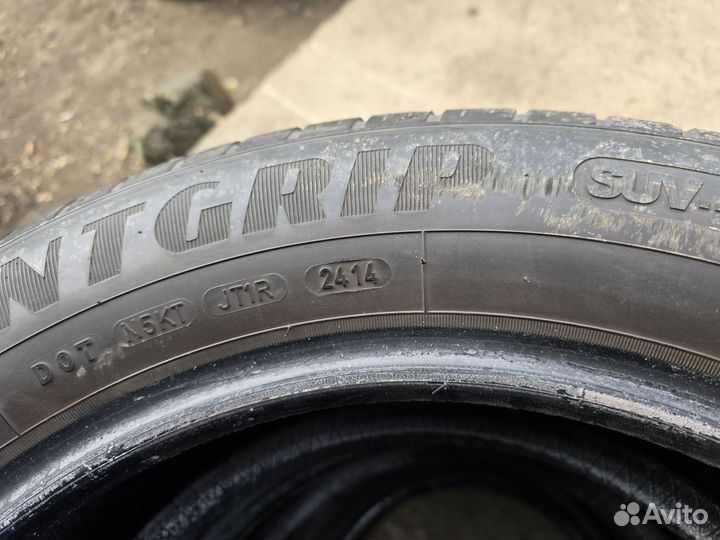 Goodyear EfficientGrip SUV 4x4 215/60 R17 96