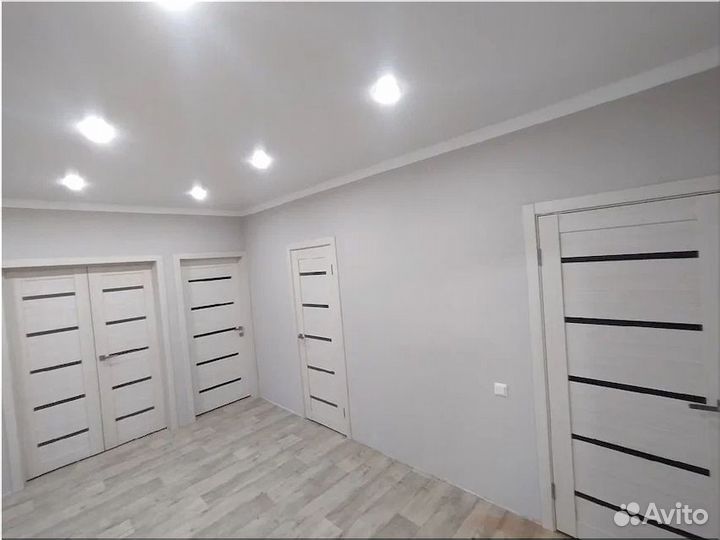 Двери межкомнатные новые