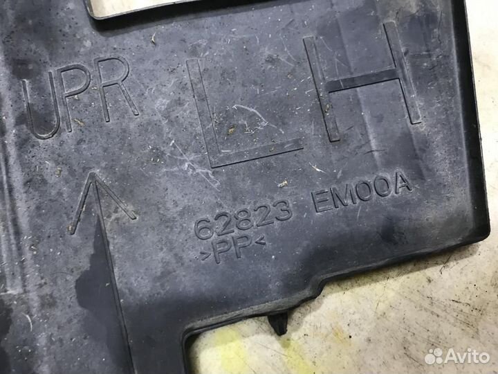 62823EM00A Диффузор радиатора Nissan Tiida C11