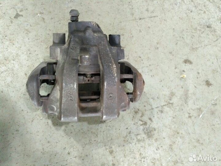 Суппорт задний левый Mercedes-Benz Cl-Class С215