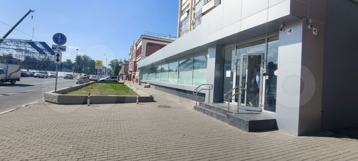 Подвал в центре с коммуникациями, 190.6 м²