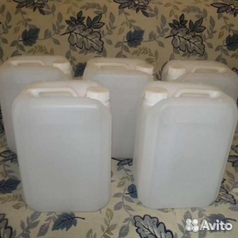 Канистры 10 литров пластиковые