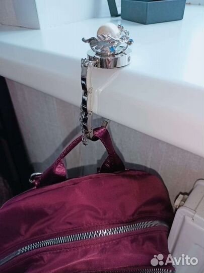 Красивый портативный крючок для сумки