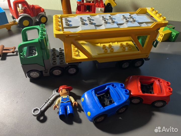 Автовоз лего дупло (оригинал)