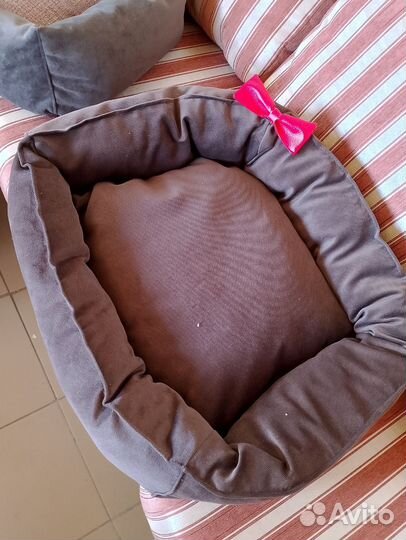 Лежанки для животных разных размеров