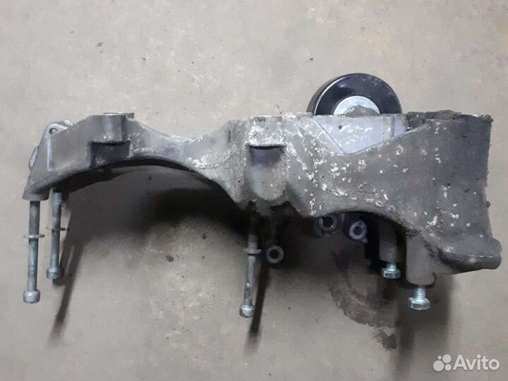 Кронштейн генератора ауди а4 б6 audi a4 b6